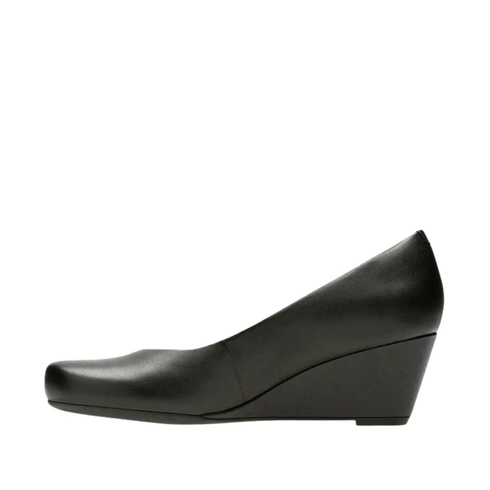 Clarks Flores Tulip 26130117 Pump Women's US 6 Black Leather Wedge Heel LION448